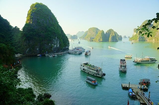 elite travel group vietnam