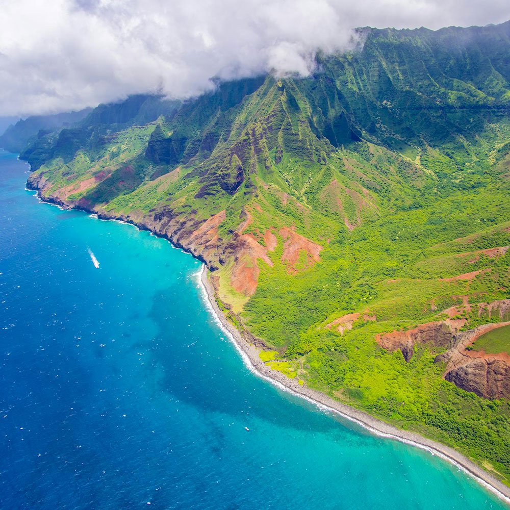 Nā Pali Coast cliffs in Hawaii