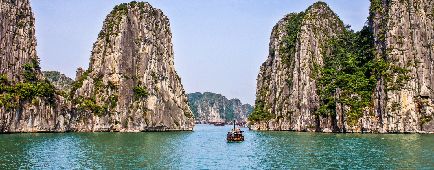 81191342_m(1) Luxury Vietnam 14 Day Vacation Package