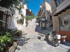 gal-greece16